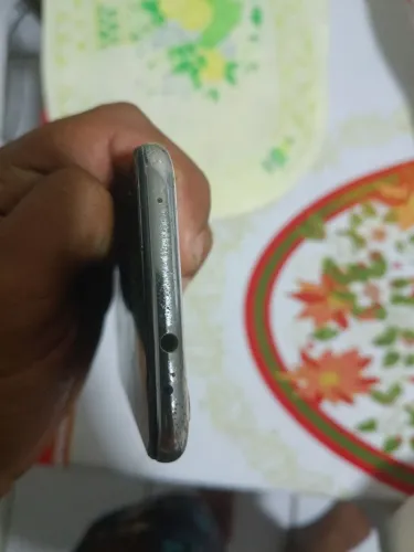 Xiaomi Mi A3 Branco - Não Liga (Apenas para Conserto ou Retirada de Peças)