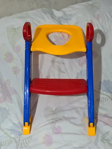 Escada troninho infantil 