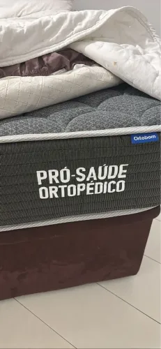 Cama de casal + box baú