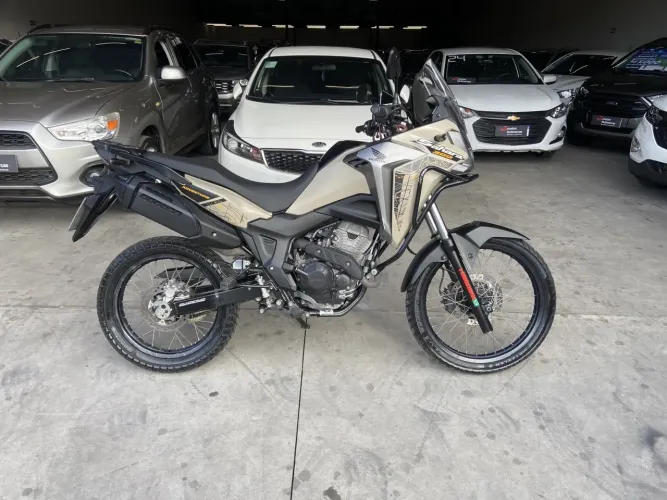 Honda Xre 300 sahara adventure 2024