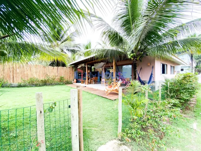 Casa à venda, Pé na areia, Pé de serra, Uruçuca, BA