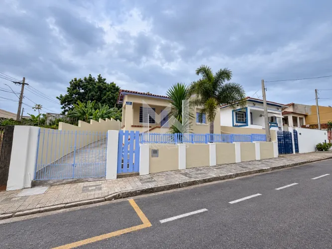 Casa para alugar, Centro - Vinhedo/SP