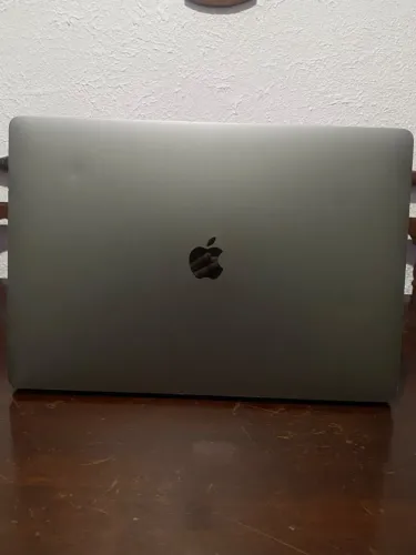 MacBook Pro A2141, 16" 2019 i9 32GB 1TB SSD Radeon Pro 5300M