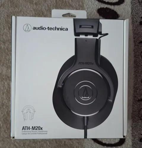 Fone áudio technica ATH - M20X (NOVO NA CAIXA)