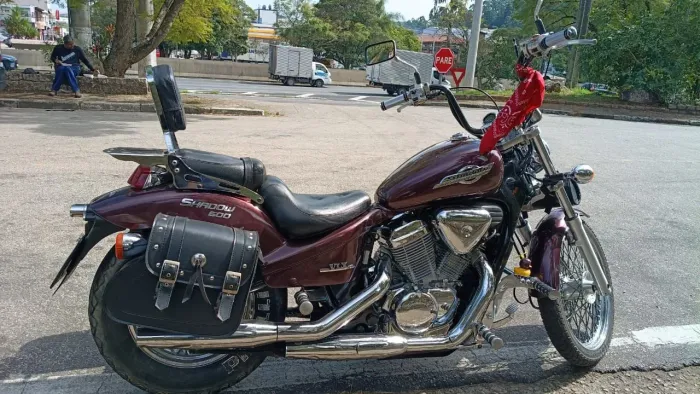 Shadow 600CC