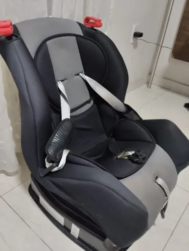 Cadeirinha infantil para carro