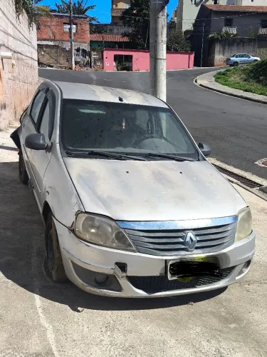 Renault Logan 1.0 completo