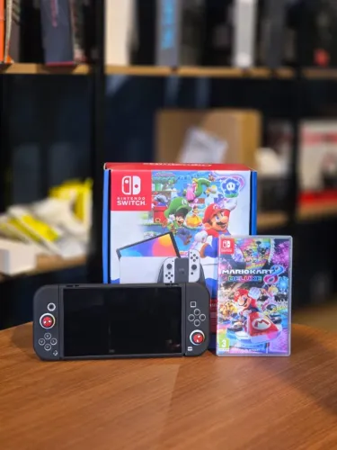 Nintendo Switch OLED + Jogo Mario Kart 8 Deluxe