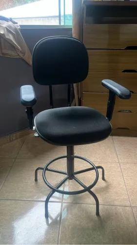 Cadeira giratória