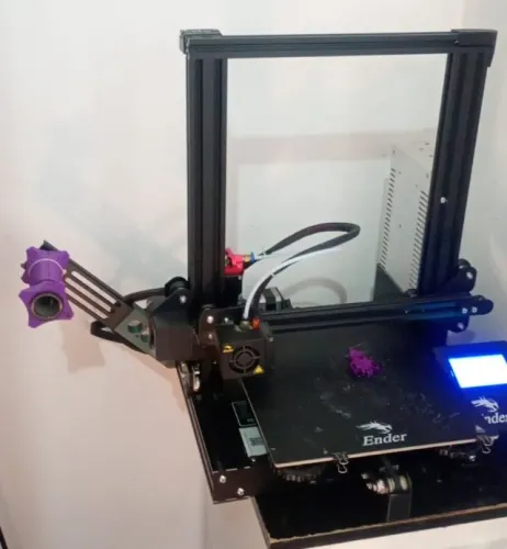 Impressora 3d Ender3 Perfeito estado e com melhorias