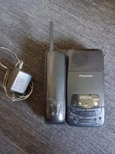 Telefone sem fio com secretaria eletrônica Panasonic