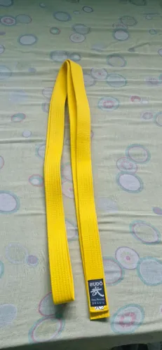 Faixa Amarela de Artes Marciais