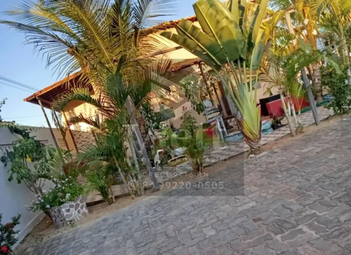 Casa Comercial de Luxo no Centro de São Miguel do Gostoso-RN: 4 quartos, 4 suítes, 5 banhe