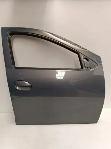 Porta Dianteira Lado Direito | Renault Sandero Logan 2014 A 2022 - Usada/Original