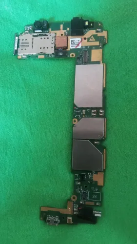Placa mãe moto g5s 32gigas usado mais ainda funciona