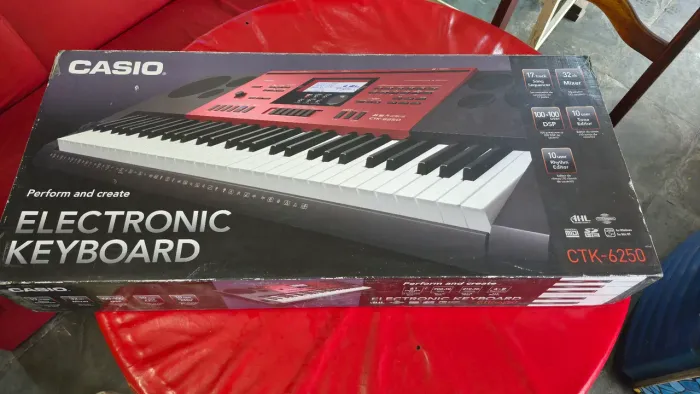 Vendo teclado Casio CTK-6250