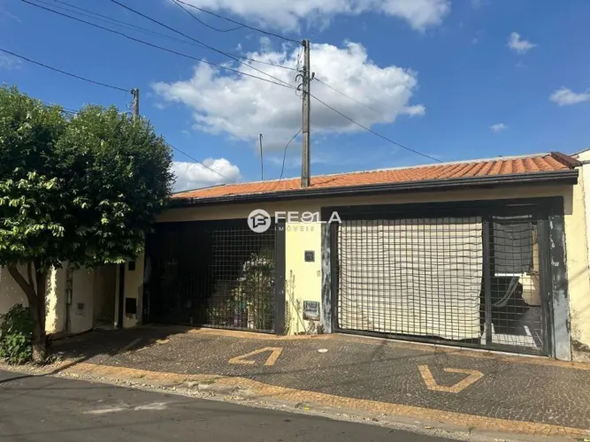 Casa à venda em Americana, Vila Santa Maria, com 5 quartos, com 220 m²