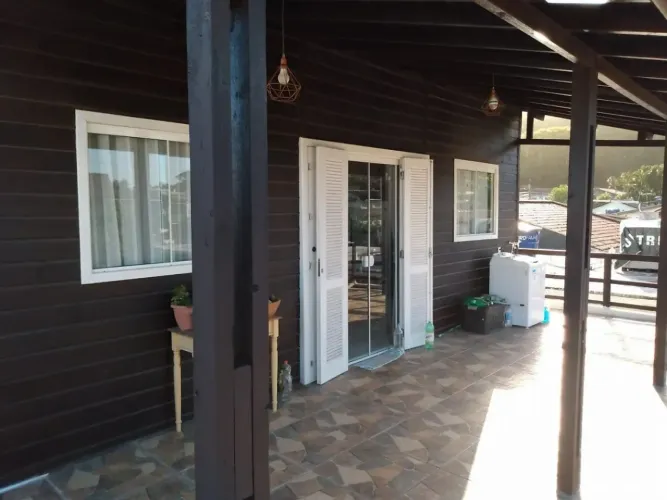 Casa para Venda, PRAIA DE FORA, 4 dormitórios, 1 suíte, 3 banheiros, 2 vagas