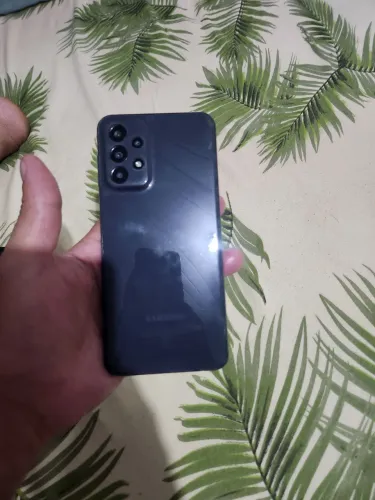 A23 5g 128 Gb ótimo para uso bateria dura o dia todo tudo ok * falar com cassio