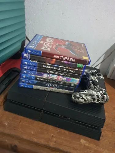 PS4