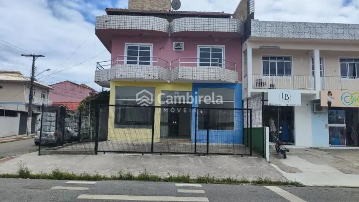 Loja comercial para alugar no bairro Bela Vista, com 3 ambientes.