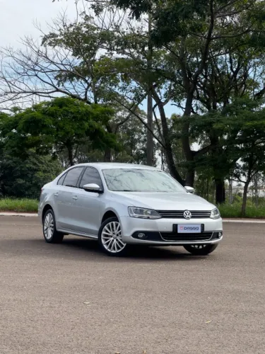 Volkswagen Jetta Highline 2.0 TSI 16V 4P Tiptronic 2014