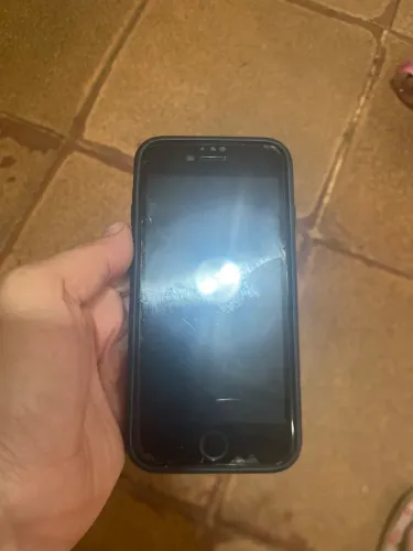 iPhone 8