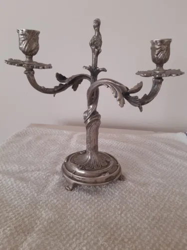 Candelabro fracalanza modelo regência. 
