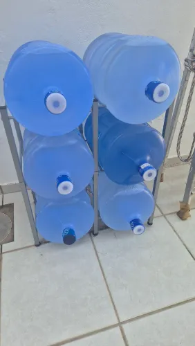 Vendo galão de água 