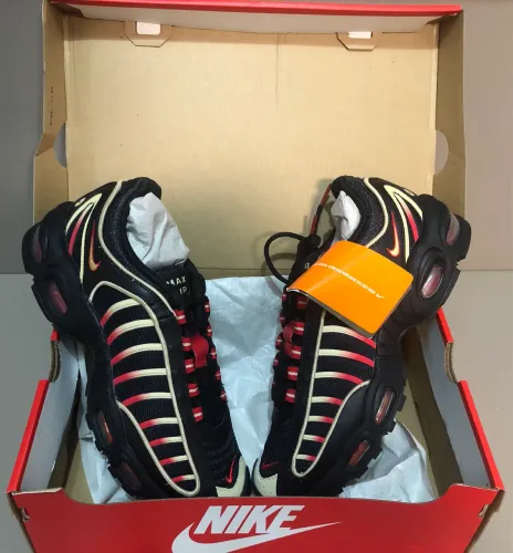Nike Air Max 97 Original - 41 ou 9.5 - (etiqueta, novo e raridade) caixa original
