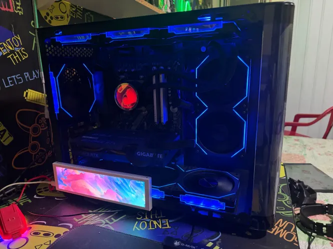 PC GAMER RYZEN 7 5700x + RTX 3060 TI 