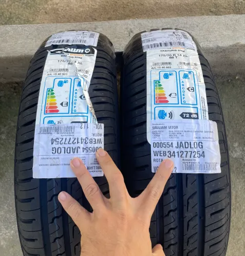 Par pneu aro 14 barum continental 175/70