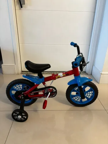 Bicicleta Infantil Homem-Aranha Aro 12 com Rodinhas - Bom Estado
