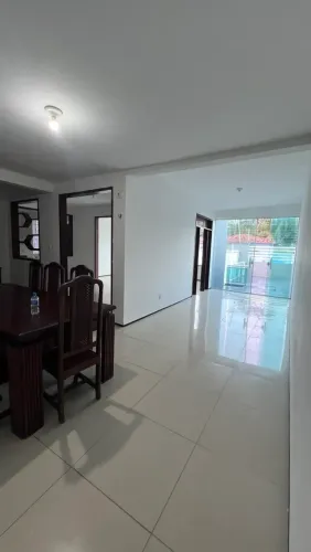 Imóvel para aluguel tem 300 metros quadrados com 4 quartos em Recanto dos Vinhais - São Lu
