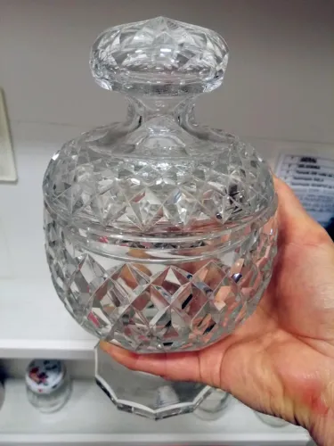 BOMBONIÈRE de cristal da Boêmia - ótimo estado