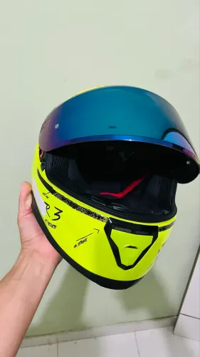 Capacete _*HELMETS*_ 