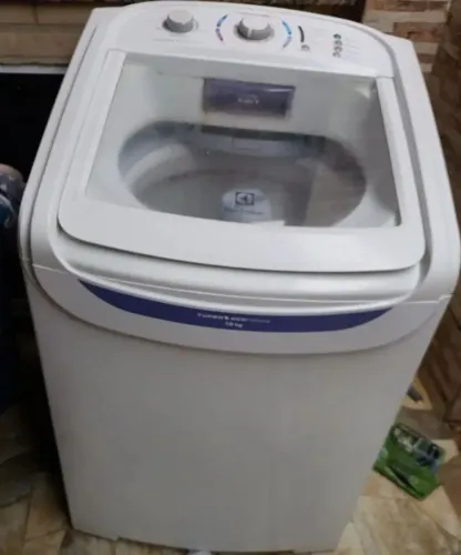 Máquina de lavar Electrolux 15 kilos