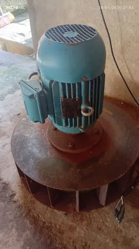 Motor trifásico