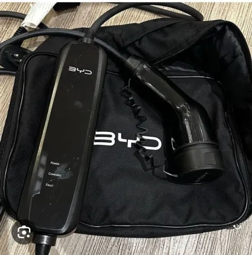 Carregador Portátil BYD