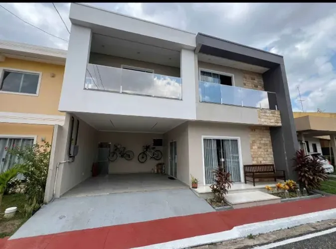 Casa Porteira Fechada, 265m², 5 suítes, 1 vaga no Condomínio Alto de Pinheiros