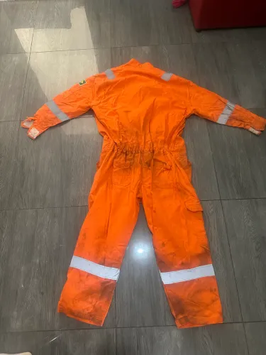 Macacão Offshore
