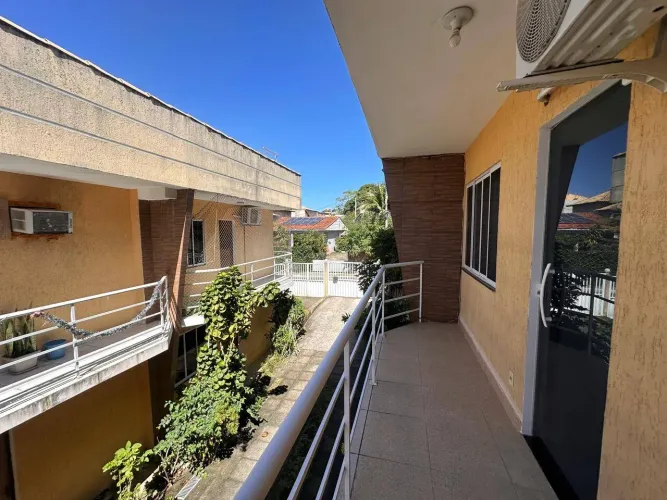 Excelente Casa Duplex com 2 suítes no Condomínio Malibu -Araruama -Rj