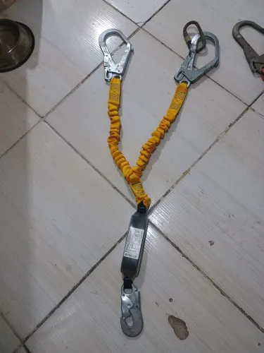 EPIs semi novo 