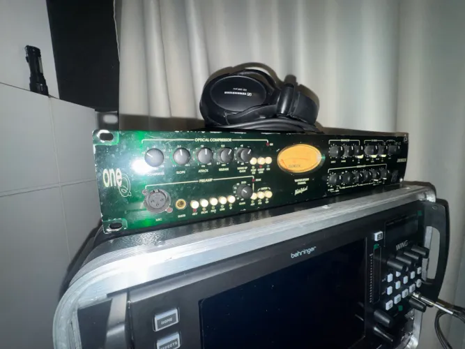 Pre amp joemeek