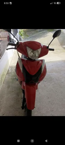 Moto a venda