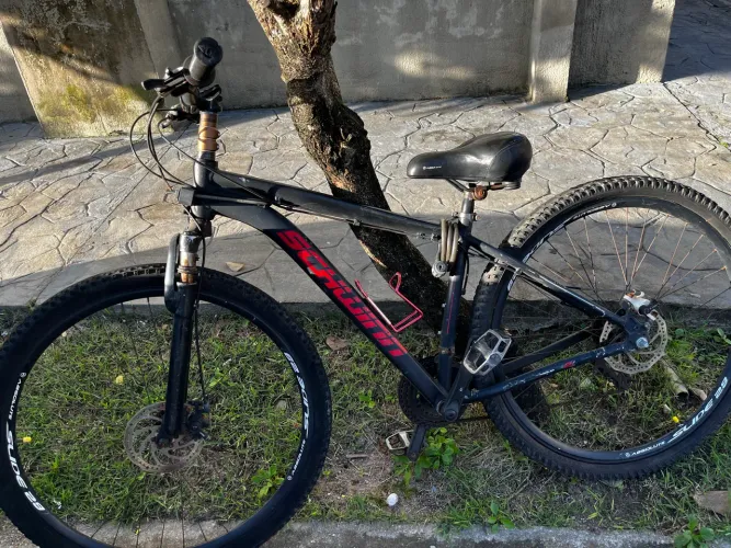 Bicicleta aro 29 com cadeirinha de criança
