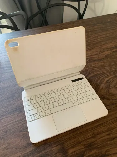 Capa Teclado IPad 11