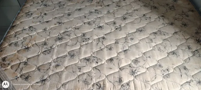 Colchão de casal de molas ensacadas