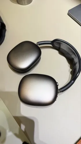 Air pods max apple