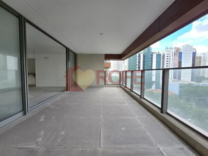 Apartamento 4 suítes 3 vagas Gio Campo Belo 232m² melhor preço prédio todo 2 varandas soci